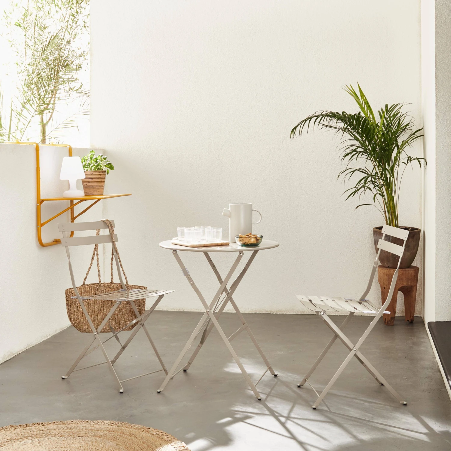 Table De Jardin Bistrot Pliable Métal, 2 Chaises Couleur : Gris Taupe 3 Table De Jardin Bistrot Pliable Métal, 2 Chaises Couleur : Gris Taupe