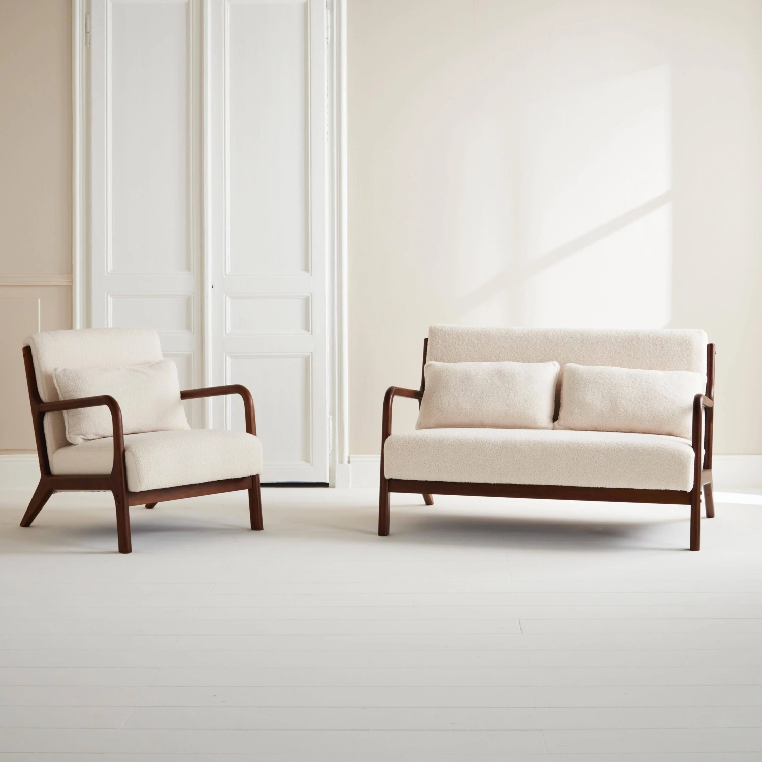 Banquette 2 Places + Fauteuil Bouclette En Bois D'hévéa Teinté Noyer Clair 3 Banquette 2 Places + Fauteuil Bouclette En Bois D'hévéa Teinté Noyer Clair