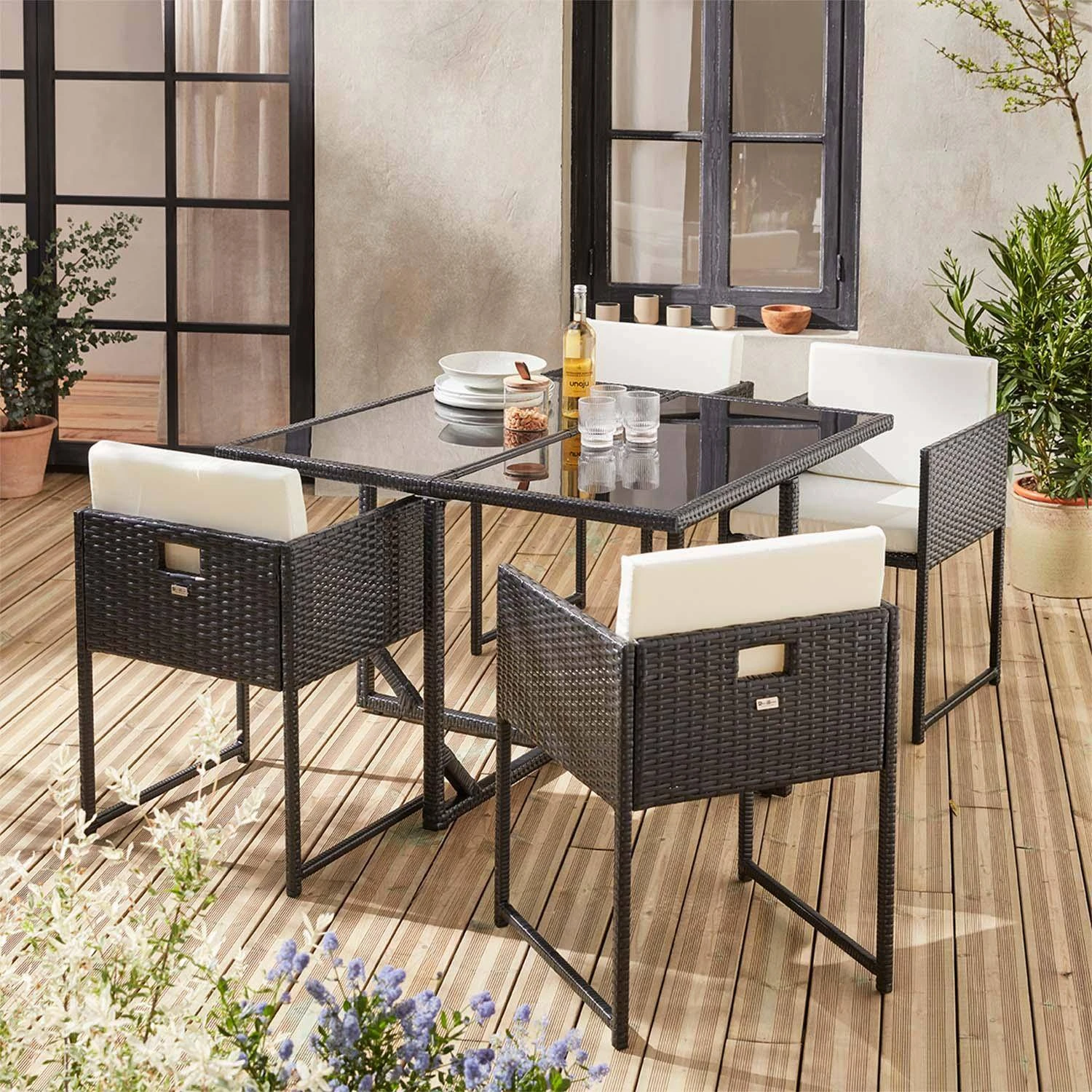 Table De Jardin Encastrable Résine Tressée 4 Chaises Couleur : Noir 3 Table De Jardin Encastrable Résine Tressée 4 Chaises Couleur : Noir