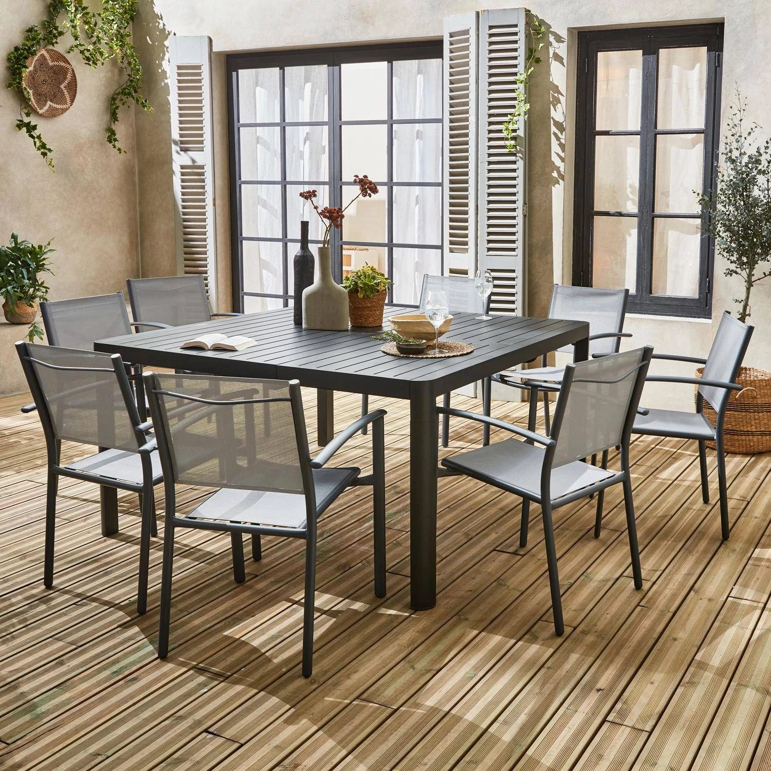 Table De Jardin Extensible Aluminium + 8 Fauteuils De Jardin Empilables Couleur : Anthracite / Gris Clair 5 Table De Jardin Extensible Aluminium + 8 Fauteuils De Jardin Empilables Couleur : Anthracite / Gris Clair – Image 3